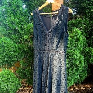 Loft Lace. Black Dress